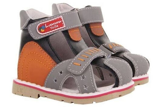 Sapatos ortopédicos